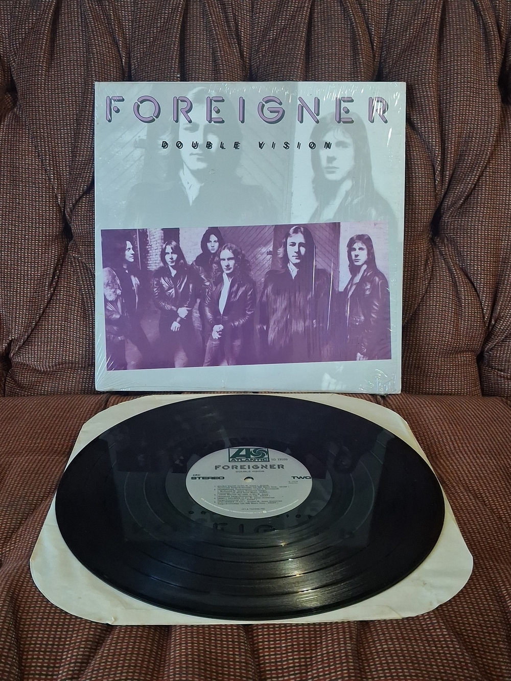 🎸 Vintage Foreigner "Double Vision" Vinyl LP (1978) 🎸